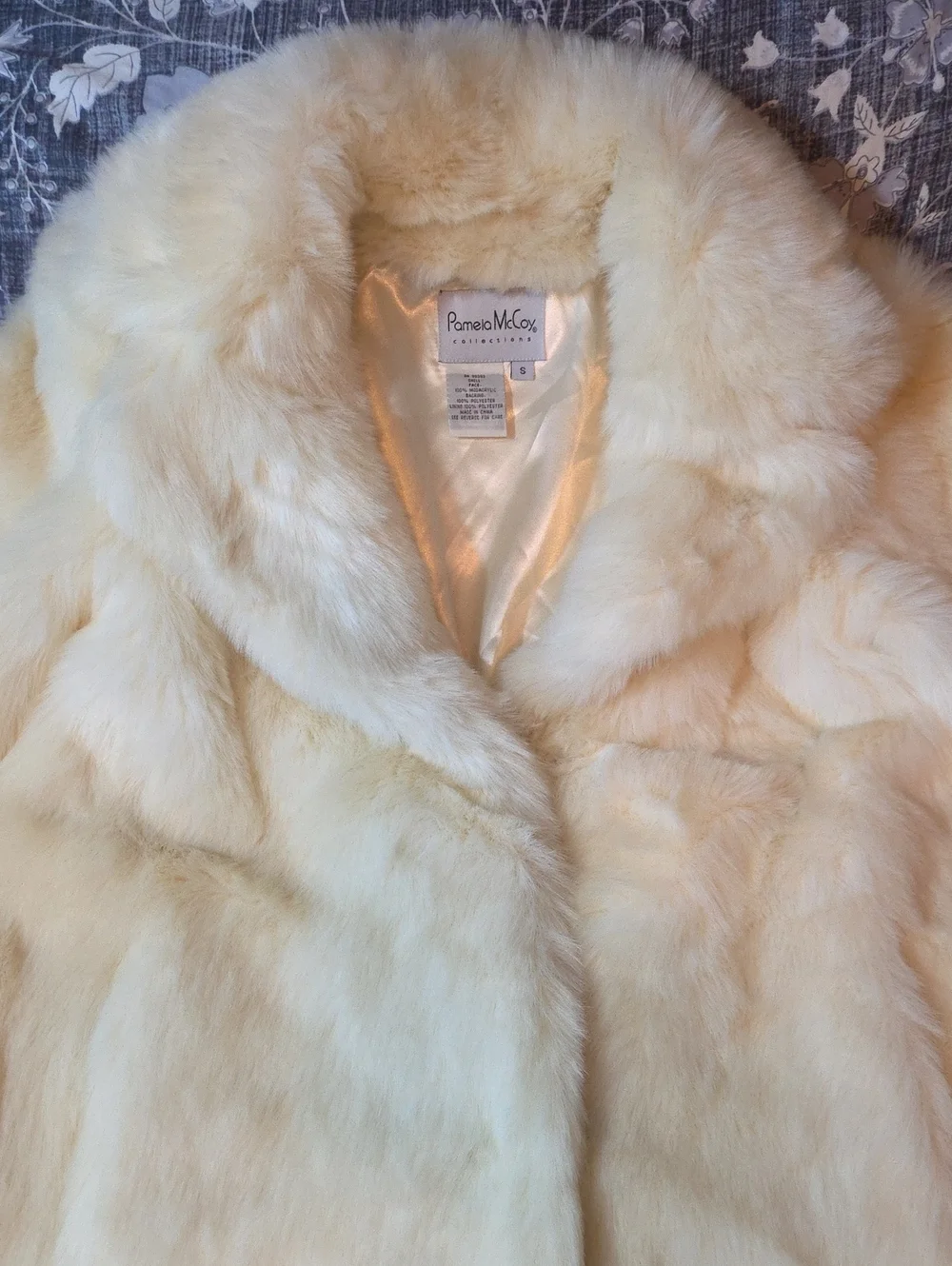 Pamela McCoy Ivory Faux Fur Long Coat Womens S Off White Small Jacket - Picture 2 of 12